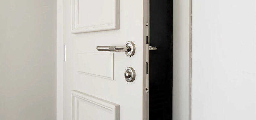 Folding Bathroom Door With Lock Solutions in Stevenson Ranch, CA