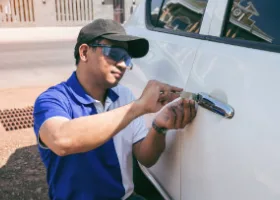 Car Locksmith in Stevenson Ranch, CA